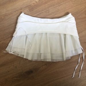 Lululemon Running Skirt (Size 6)